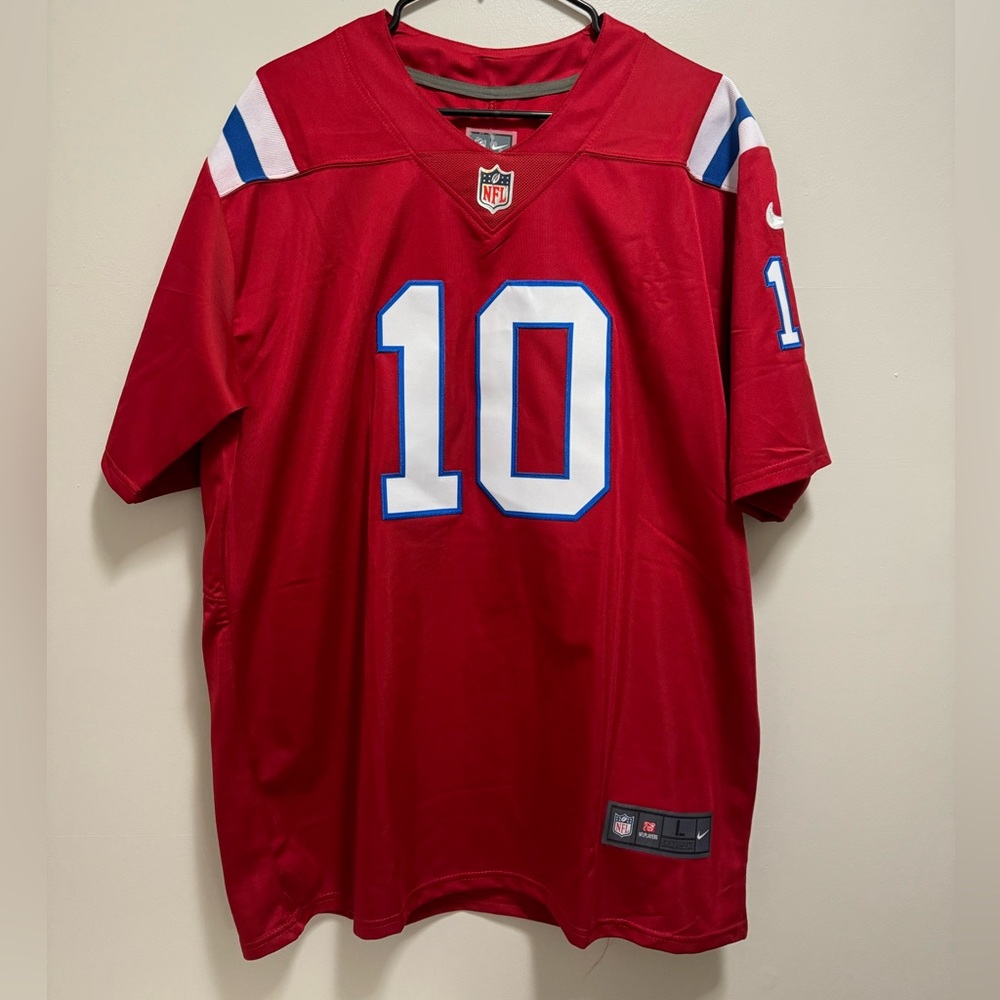 Mac Jones Patriots Jersey (L)